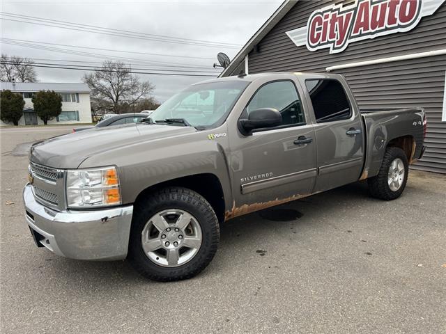 2013 Chevrolet Silverado 1500 Hybrid Base in Sussex - Image 2 of 17