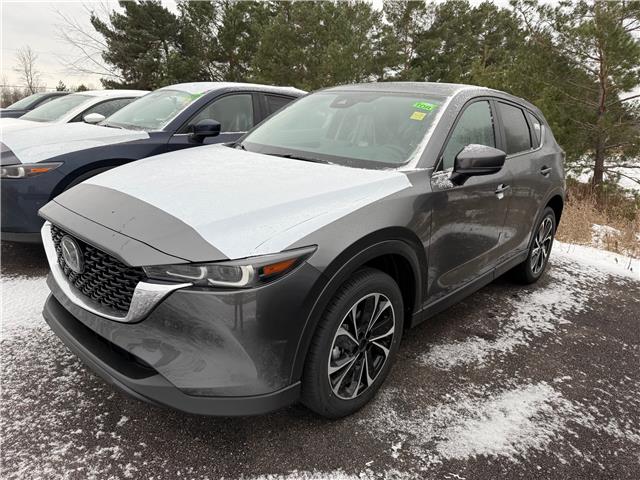 2025 Mazda CX-5 GS (Stk: 225-36) in Pembroke - Image 1 of 5