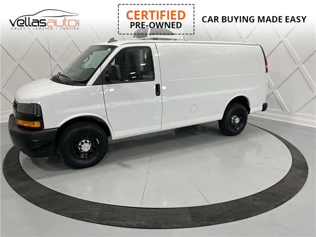 2022 Chevrolet Express  (Stk: NP3021) in Vaughan - Image 1 of 36