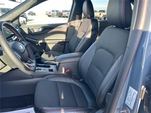 2025 Ford Escape ST-Line (Stk: 25014) in Claresholm - Image 12 of 25