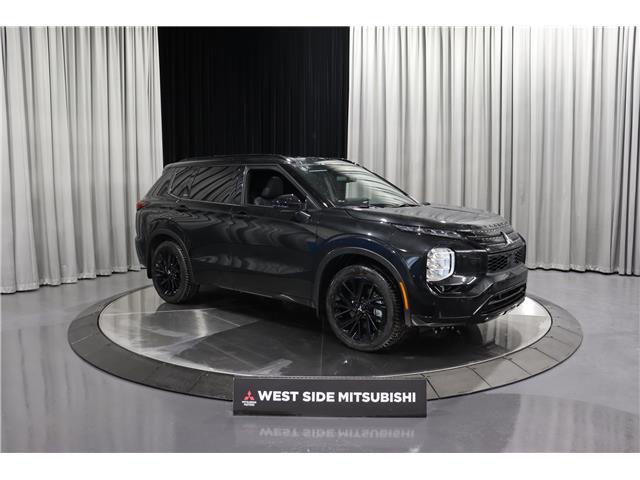 2024 Mitsubishi Outlander GT NOIR (Stk: T241021) in Edmonton - Image 1 of 30