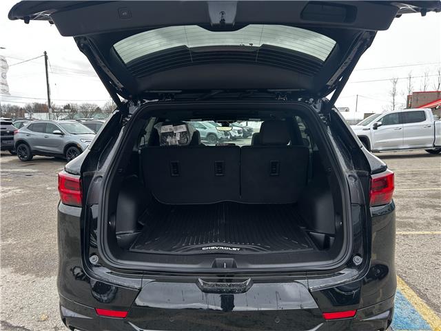 2025 Chevrolet Blazer RS (Stk: 55045) in Strathroy - Image 3 of 9