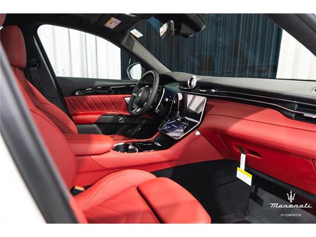 2025 Maserati Grecale Modena (Stk: MA2502) in Edmonton - Image 21 of 28