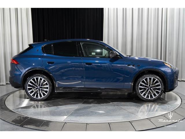 2025 Maserati Grecale Modena (Stk: MA2504) in Edmonton - Image 9 of 28
