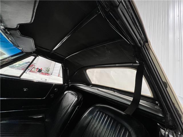 1963 Chevrolet Corvette Stingray Convertible (Stk: 107153) in Watford - Image 20 of 48