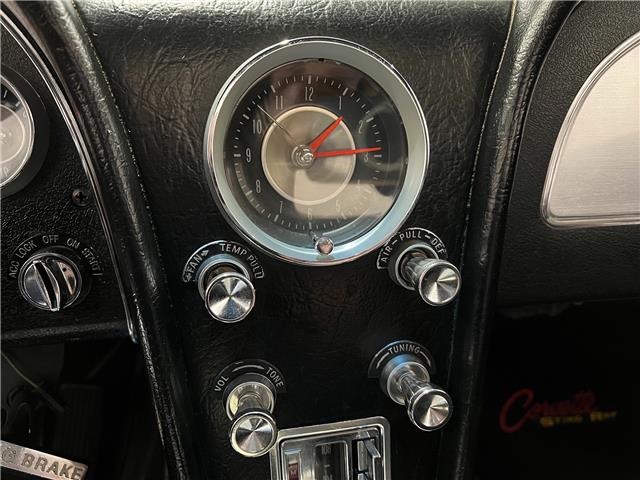 1963 Chevrolet Corvette Stingray Convertible (Stk: 107153) in Watford - Image 26 of 48