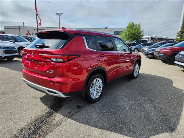 2025 Mitsubishi Outlander PHEV LE (Stk: R1046) in Calgary - Image 7 of 19