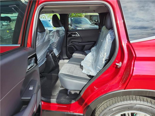 2025 Mitsubishi Outlander PHEV LE (Stk: R1046) in Calgary - Image 12 of 19