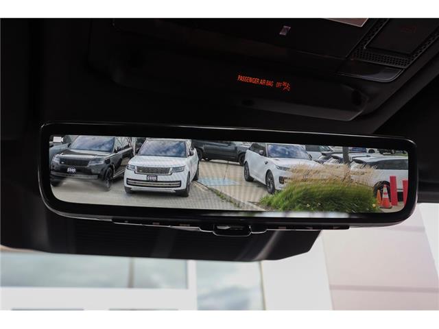 2023 Land Rover Defender X (Stk: D913402) in London - Image 17 of 37