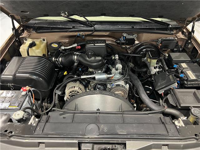 1997 Chevrolet 1500 Silverado (Stk: 124001) in Watford - Image 28 of 41