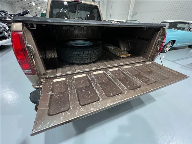 1997 Chevrolet 1500 Silverado (Stk: 124001) in Watford - Image 12 of 41