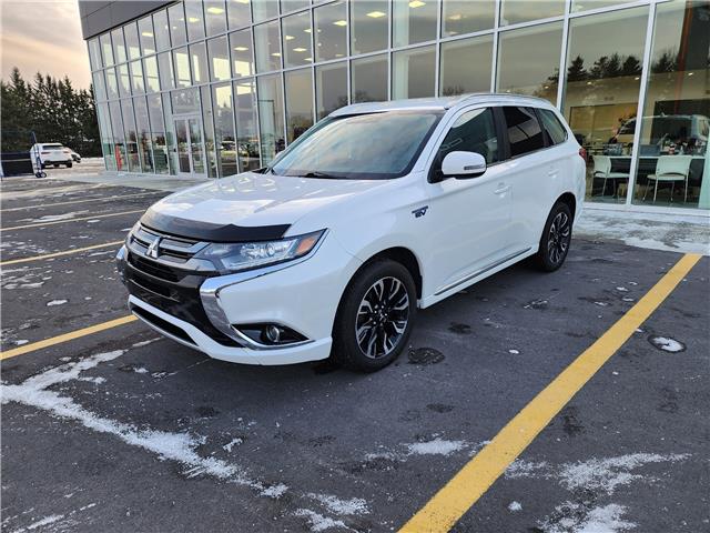 2018 Mitsubishi Outlander Plug-In Hybrid SE (Stk: P2214) in BELLEVILLE - Image 1 of 8