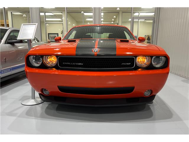 2008 Dodge Challenger SRT8 (Stk: 321496) in Watford - Image 4 of 33