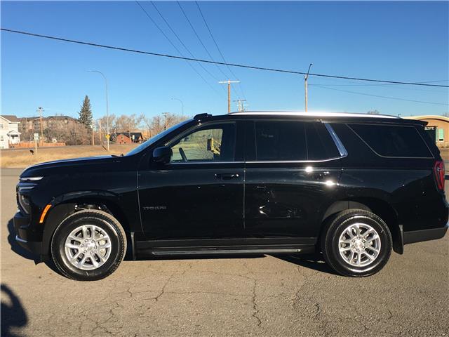 2025 Chevrolet Tahoe LS (Stk: 18032675) in Pincher Creek - Image 1 of 18