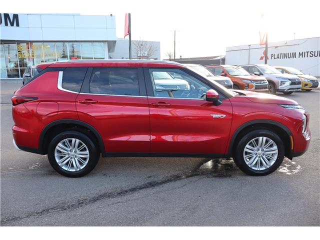 2025 Mitsubishi Outlander PHEV SE (Stk: R1005) in Calgary - Image 8 of 23 2025 Mitsubishi Outlander PHEV SE (Stk: R1005) in Calgary - Image 8 of 23