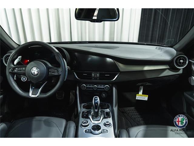 2025 Alfa Romeo Giulia Base (Stk: AR2510) in Edmonton - Image 14 of 27 2025 Alfa Romeo Giulia Base (Stk: AR2510) in Edmonton - Image 14 of 27