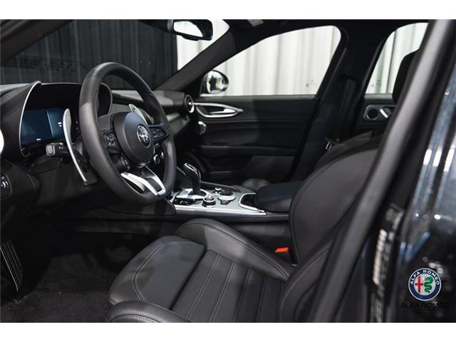 2025 Alfa Romeo Giulia Base (Stk: AR2521) in Edmonton - Image 12 of 27