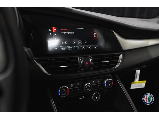 2025 Alfa Romeo Giulia Base (Stk: AR2521) in Edmonton - Image 16 of 27