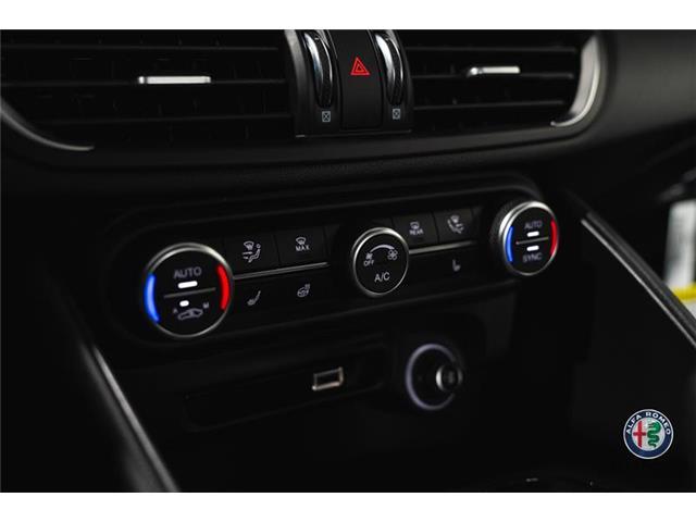 2025 Alfa Romeo Giulia Base (Stk: AR2521) in Edmonton - Image 18 of 27