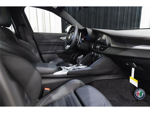 2025 Alfa Romeo Giulia Base (Stk: AR2521) in Edmonton - Image 22 of 27