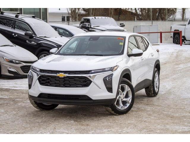 2025 Chevrolet Trax LS (Stk: 50294) in Edmonton - Image 1 of 17