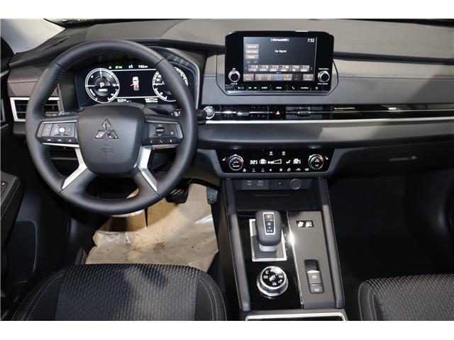 2025 Mitsubishi Outlander PHEV SE (Stk: P25094) in Edmonton - Image 12 of 27