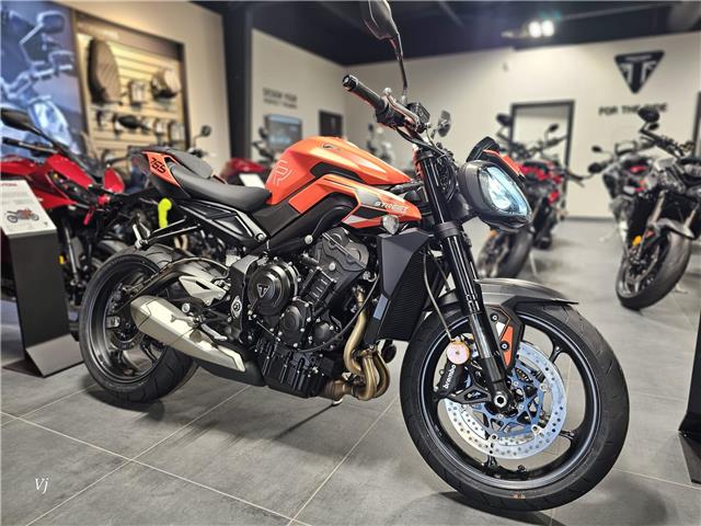 2025 Triumph STREET TRIPLE R (Stk: 25TS-025) in Grande Prairie - Image 2 of 17