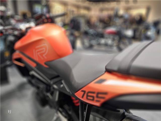 2025 Triumph STREET TRIPLE R (Stk: 25TS-025) in Grande Prairie - Image 10 of 17