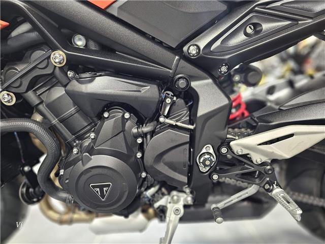 2025 Triumph STREET TRIPLE R (Stk: 25TS-025) in Grande Prairie - Image 14 of 17