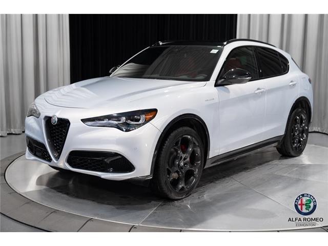 2025 Alfa Romeo Stelvio Base (Stk: AR2518) in Edmonton - Image 1 of 28
