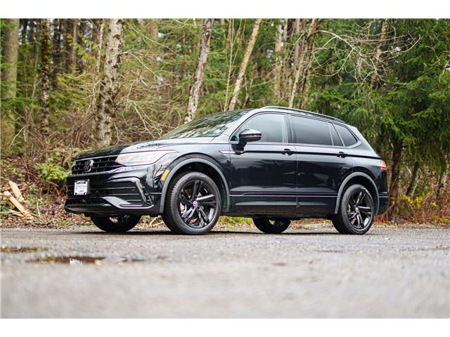 2024 Volkswagen Tiguan Comfortline R-Line Black Edition (Stk: RA233202A) in Vancouver - Image 1 of 23