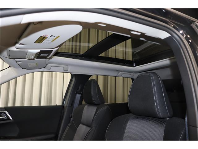 2025 Mitsubishi Outlander PHEV SE (Stk: P25119) in Edmonton - Image 11 of 27 2025 Mitsubishi Outlander PHEV SE (Stk: P25119) in Edmonton - Image 11 of 27