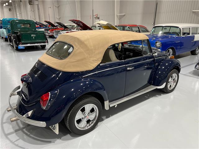 1972 Volkswagen Beetle Karmann Convertible (Stk: 138637) in Watford - Image 17 of 44