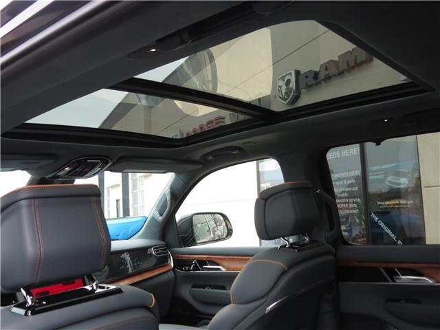 2022 Jeep Grand Wagoneer Series II (Stk: 7218) in Lac La Biche - Image 24 of 30