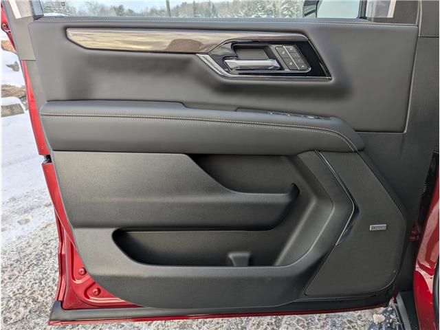 2025 GMC Yukon Elevation (Stk: 25245) in Haliburton - Image 8 of 19