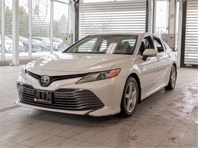2018 Toyota Camry Hybrid XLE (Stk: P20526A) in Kingston - Image 1 of 16