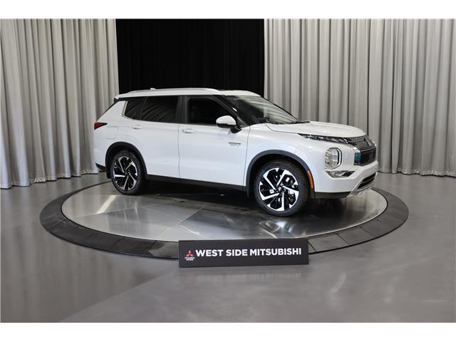 2025 Mitsubishi Outlander PHEV SEL (Stk: P25151) in Edmonton - Image 1 of 26