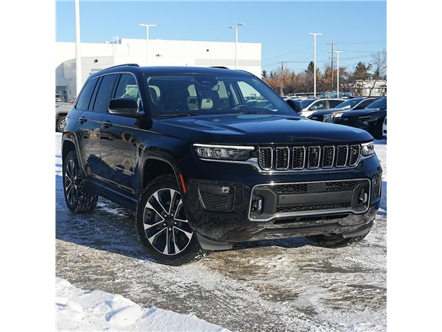 2022 Jeep Grand Cherokee Overland (Stk: 25457U) in Red Deer - Image 1 of 32
