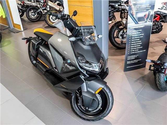 2023 BMW CE04  (Stk: B1210) in Woodbridge - Image 1 of 11