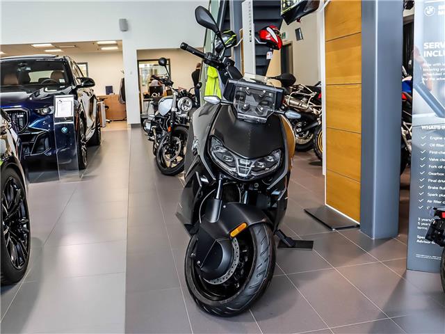 2023 BMW CE04  (Stk: B1210) in Woodbridge - Image 3 of 11