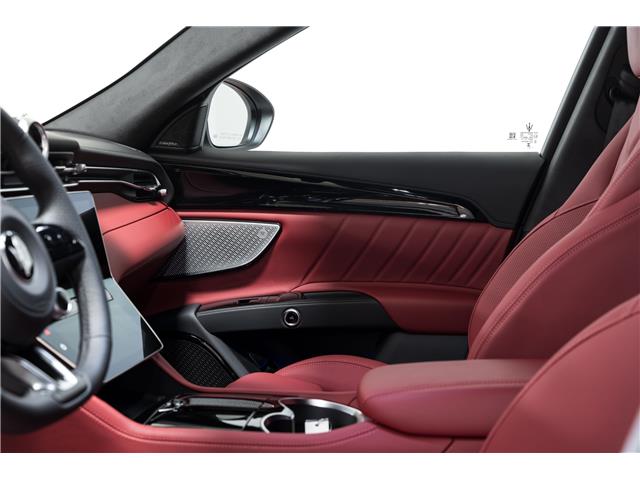 2025 Maserati Grecale Modena (Stk: 1315MC) in Calgary - Image 14 of 36
