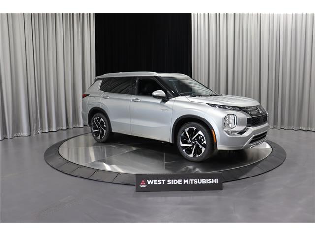 2025 Mitsubishi Outlander PHEV GT (Stk: P25183) in Edmonton - Image 1 of 27