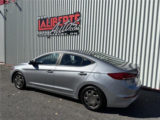 2017 Hyundai Elantra  (Stk: 2596) in Hawkesbury - Image 3 of 16