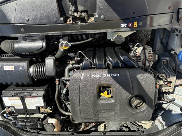 2017 Hyundai Elantra  (Stk: 2596) in Hawkesbury - Image 15 of 16