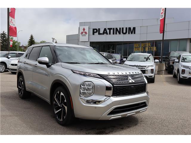 2025 Mitsubishi Outlander PHEV GT (Stk: R1060) in Calgary - Image 1 of 24