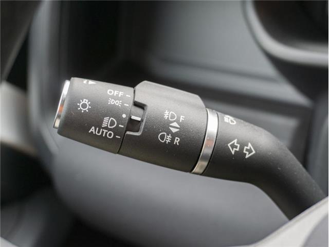 2023 Land Rover Defender X-Dynamic SE (Stk: D141652) in Windsor - Image 13 of 19