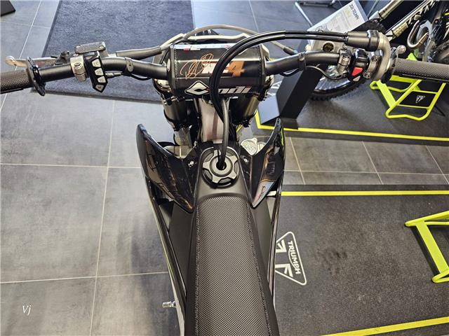 2025 Triumph TF450-X RC EDITION (Stk: 25TD-001) in Grande Prairie - Image 5 of 17