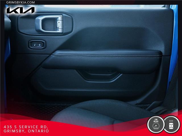 2023 Jeep Wrangler 4 Door SAHARA | High Altitude 4 Door 4x4 | FREEDOM TOP (Stk: U2951) in Grimsby - Image 11 of 17