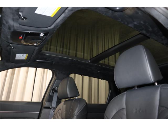 2025 Kia Sorento 2.5T X-Pro w/Black Interior (Stk: 25896) in Edmonton - Image 11 of 25