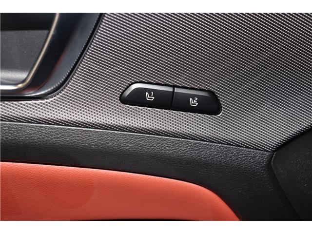 2025 Kia Sportage EX Premium w/Red Interior (Stk: 25870) in Edmonton - Image 12 of 26